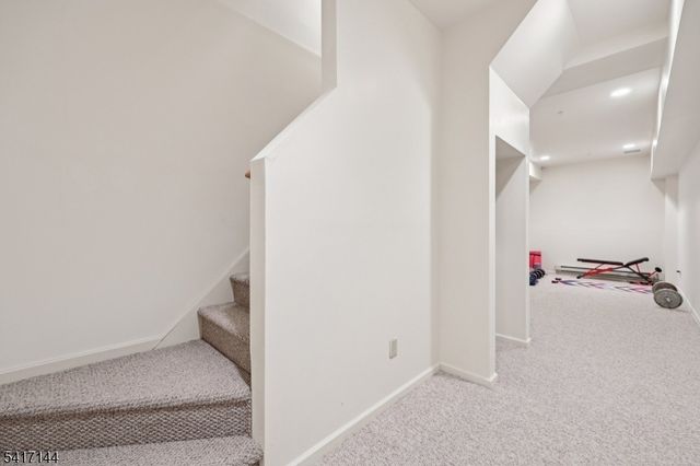 91 Roseland Ave, Caldwell Boro Twp., NJ 07006