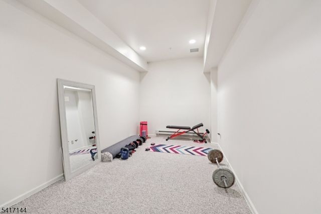 91 Roseland Ave, Caldwell Boro Twp., NJ 07006