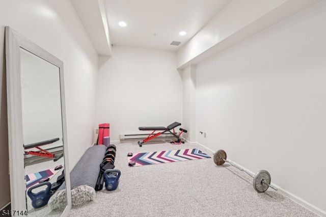 91 Roseland Ave, Caldwell Boro Twp., NJ 07006