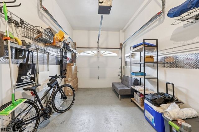 91 Roseland Ave, Caldwell Boro Twp., NJ 07006