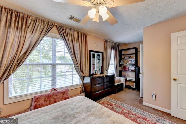 4654 Pine Isle Way, Buford, GA 30518