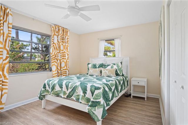 1097 Sperling AVE, Naples, FL 34103