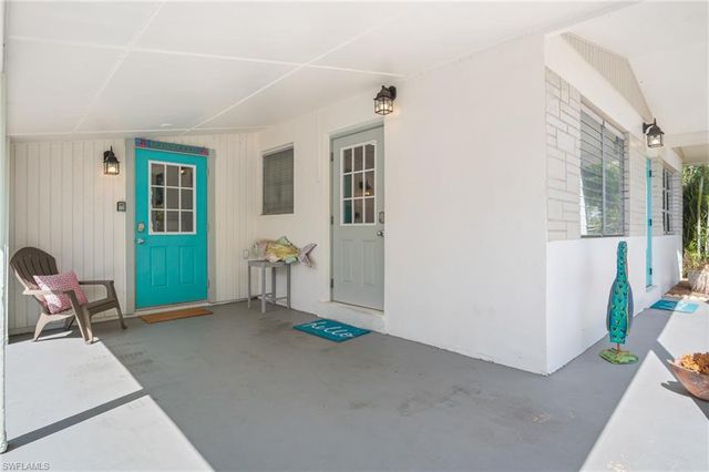 1097 Sperling AVE, Naples, FL 34103