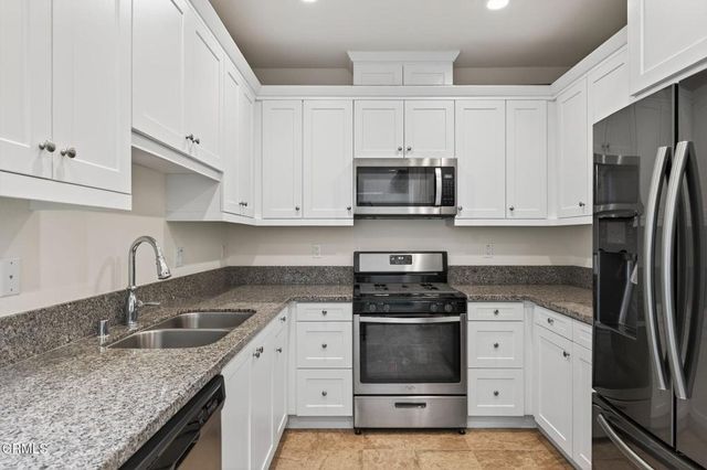 127 Klamath Street, Ventura, CA 93001