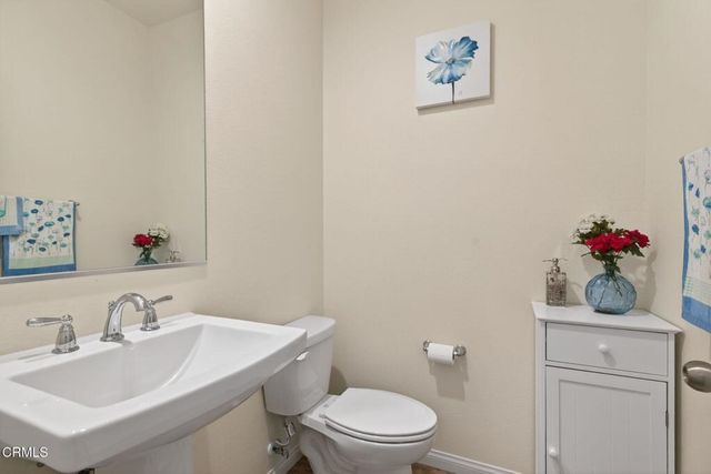 127 Klamath Street, Ventura, CA 93001