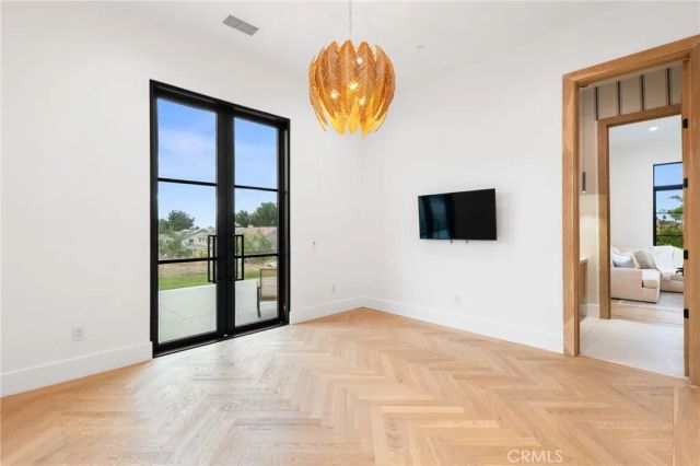 3100 Garretson Avenue, Corona, CA 92881