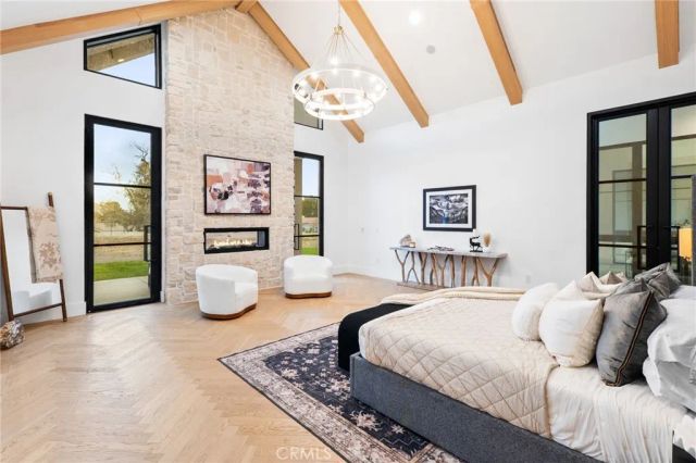 3100 Garretson Avenue, Corona, CA 92881