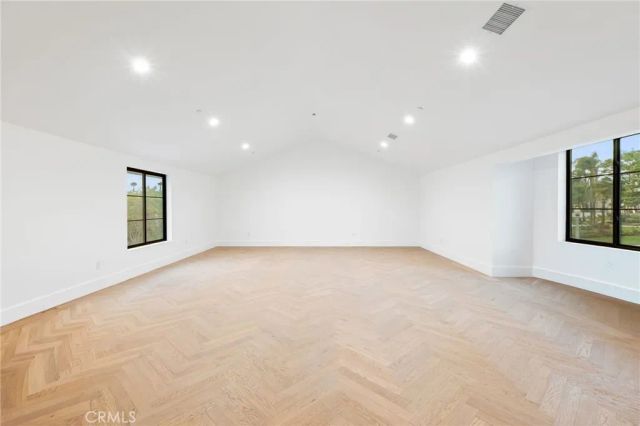 3100 Garretson Avenue, Corona, CA 92881
