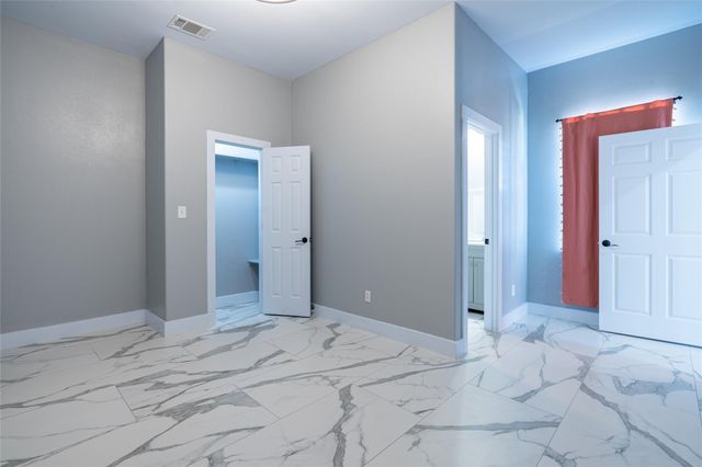 661 Hidden Oak RD, Dale, TX 78616