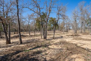 661 Hidden Oak RD, Dale, TX 78616