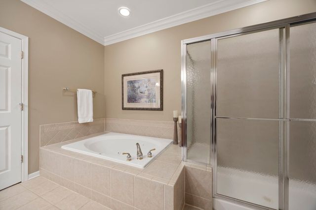 1N165 Mission Court, Winfield, IL 60190