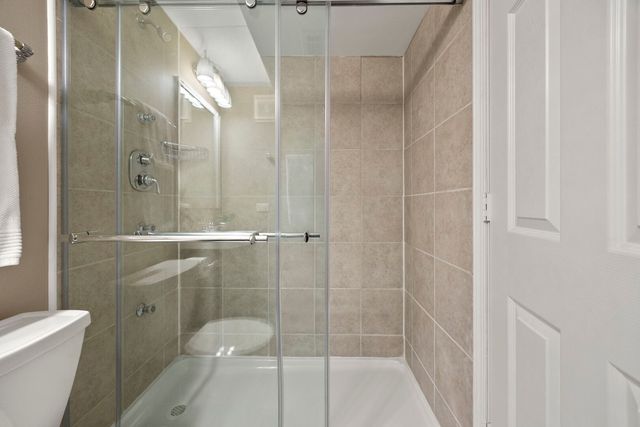 1N165 Mission Court, Winfield, IL 60190