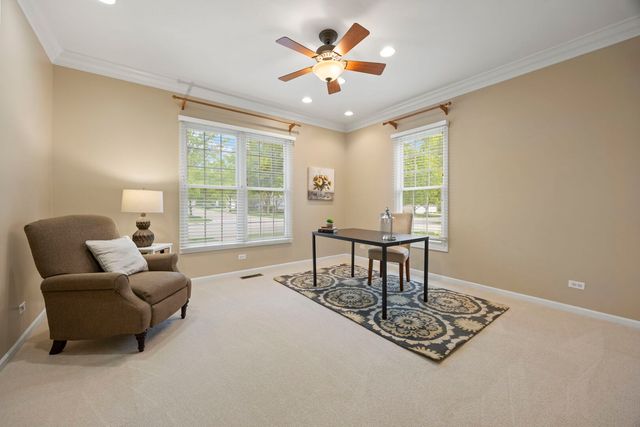 1N165 Mission Court, Winfield, IL 60190