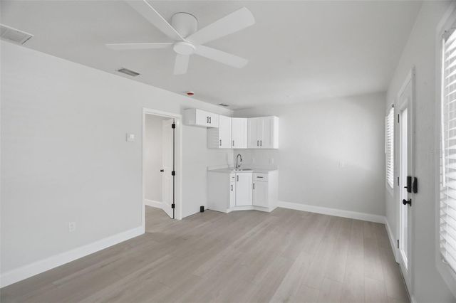 3101 BEACH BOULEVARD S 1-5, Gulfport, FL 33707