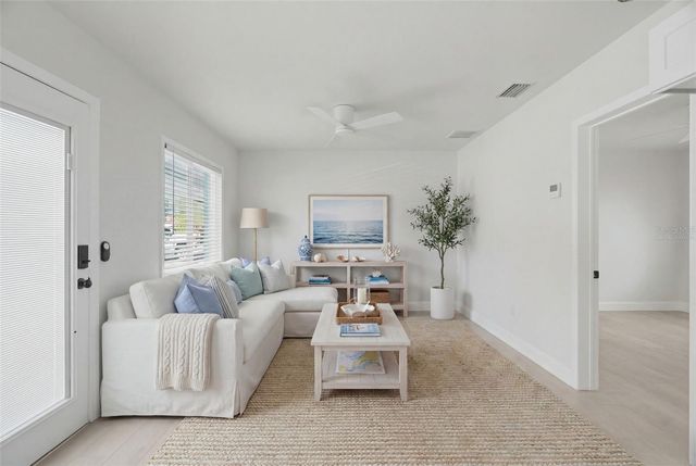 3101 BEACH BOULEVARD S 1-5, Gulfport, FL 33707