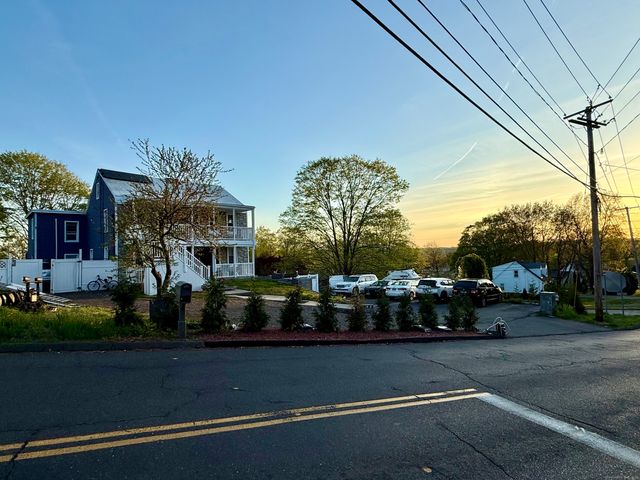 310 Sentinel Hill Road, Derby, CT 06418