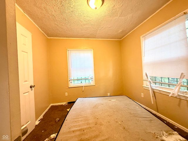 2736 N Dearborn Street, Indianapolis, IN 46218