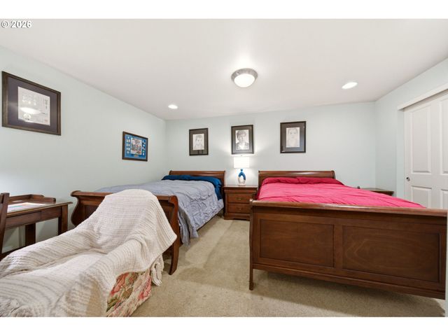 2220 Ne 141ST Way, Vancouver, WA 98686