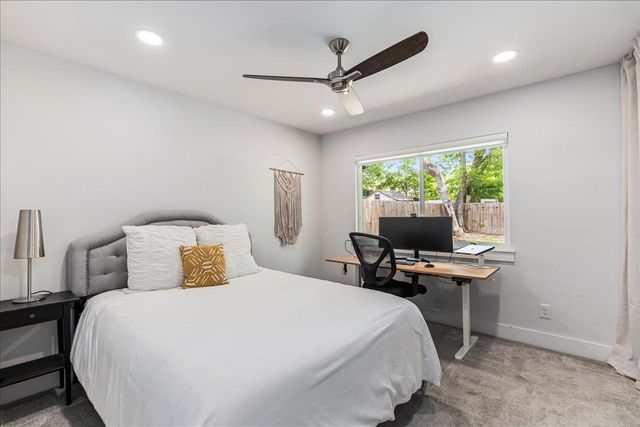 2108 Deadwood DR, Austin, TX 78744