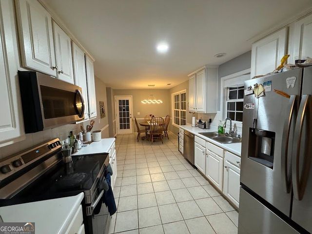 1364 webb meadows Court, Loganville, GA 30052