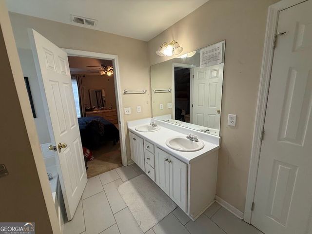 1364 webb meadows Court, Loganville, GA 30052