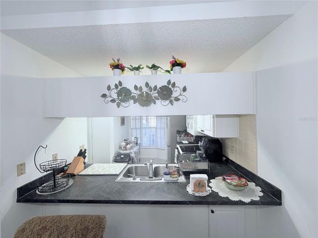 4523 GLEN HOLLOW, New Port Richey, FL 34653