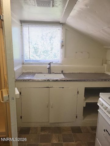 921 Willow Street 911-921, Reno, NV 89502
