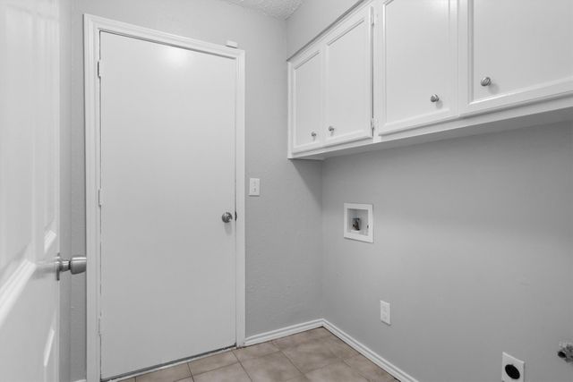 2223 Woodcreek B, Carrollton, TX 75006