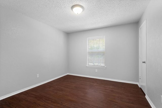 2223 Woodcreek B, Carrollton, TX 75006