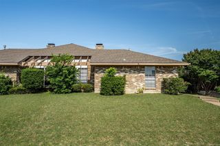 2223 Woodcreek B, Carrollton, TX 75006