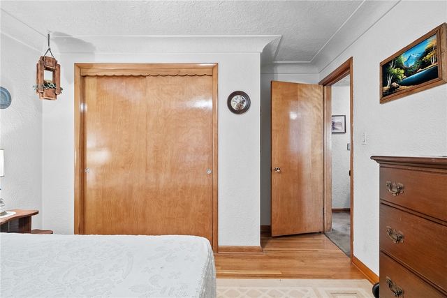 10451 Primrose Dr, North Huntingdon, PA 15642