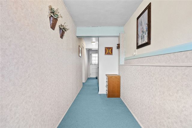 10451 Primrose Dr, North Huntingdon, PA 15642