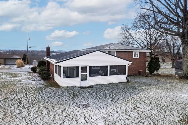 10451 Primrose Dr, North Huntingdon, PA 15642