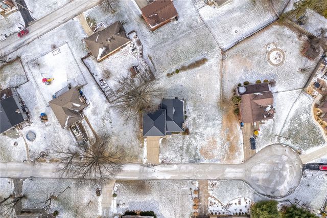 10451 Primrose Dr, North Huntingdon, PA 15642