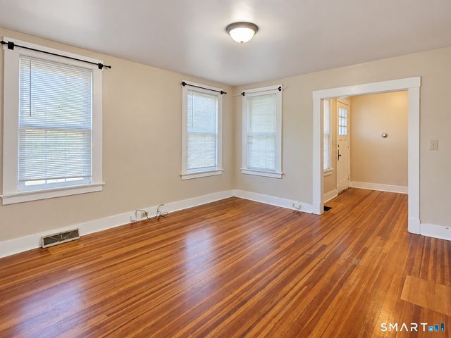168 Cooper Hill Street, Manchester, CT 06040