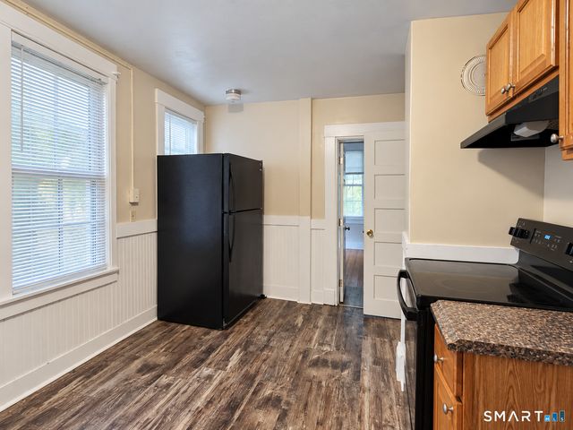 168 Cooper Hill Street, Manchester, CT 06040