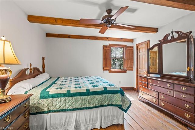 3607 NC Highway 268, Pilot Mountain, NC 27041