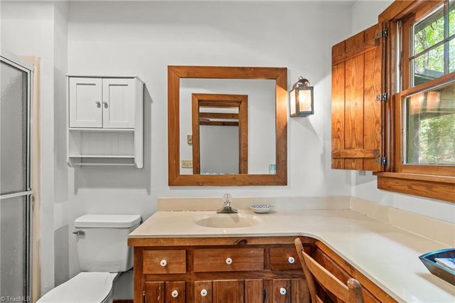 3607 NC Highway 268, Pilot Mountain, NC 27041