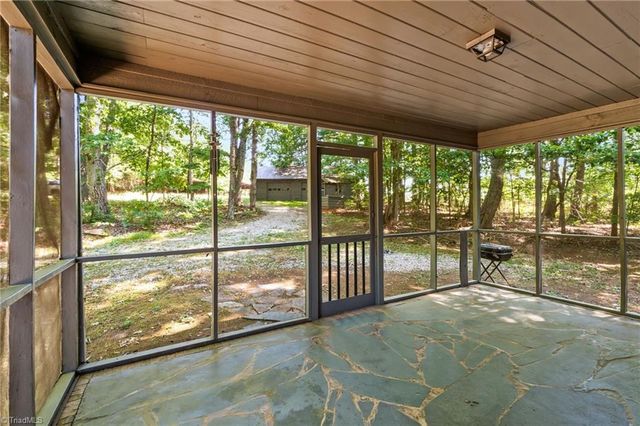 3607 NC Highway 268, Pilot Mountain, NC 27041