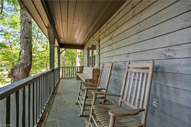 3607 NC Highway 268, Pilot Mountain, NC 27041