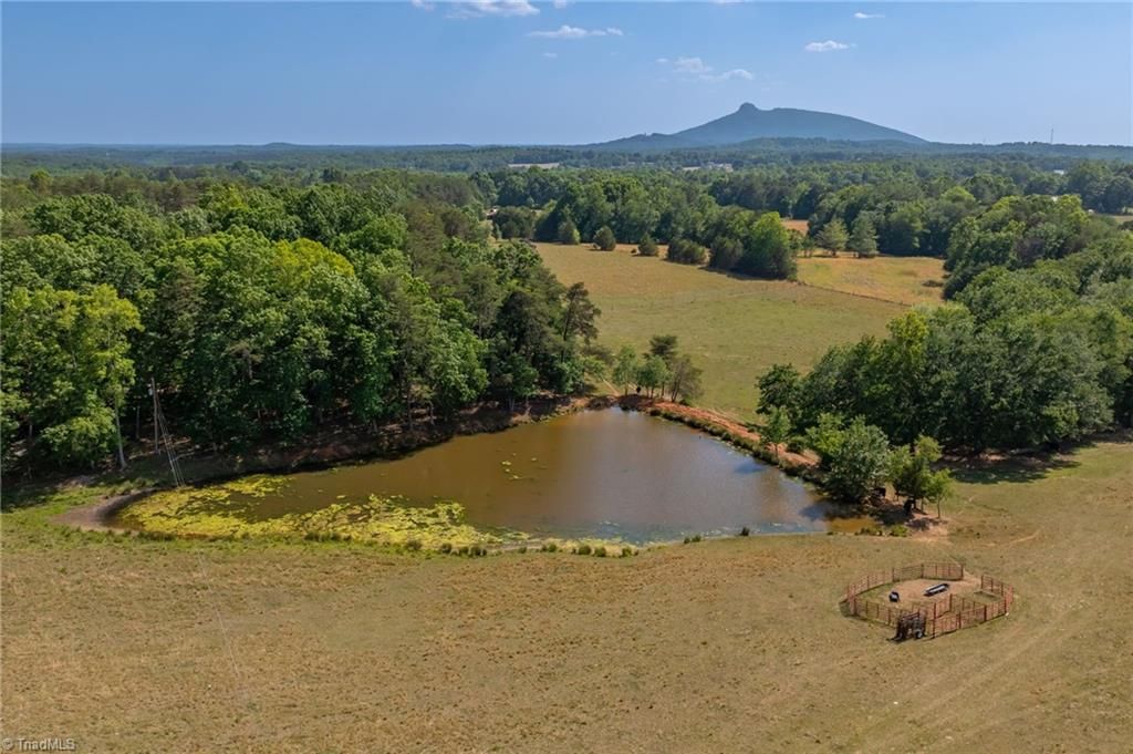 3607 NC Highway 268, Pilot Mountain, NC 27041