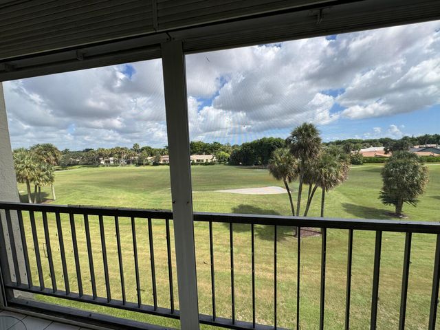2430 DEER CREEK COUNTRY CLUB Boulevard 407-2, Deerfield Beach, FL 33442