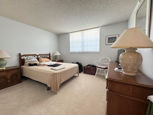 2430 DEER CREEK COUNTRY CLUB Boulevard 407-2, Deerfield Beach, FL 33442