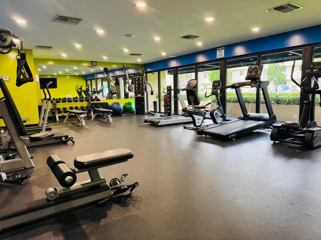 2430 DEER CREEK COUNTRY CLUB Boulevard 407-2, Deerfield Beach, FL 33442