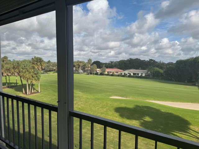 2430 DEER CREEK COUNTRY CLUB Boulevard 407-2, Deerfield Beach, FL 33442