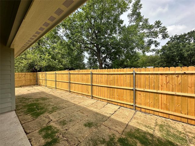 4120 Henderson Street, Greenville, TX 75401