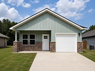 4120 Henderson Street, Greenville, TX 75401