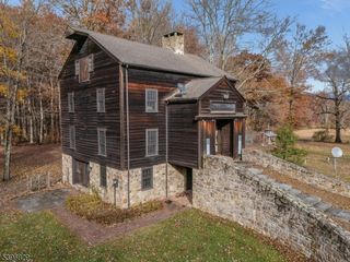 140 DRIFTWAY EAST, Union Twp., NJ 08827