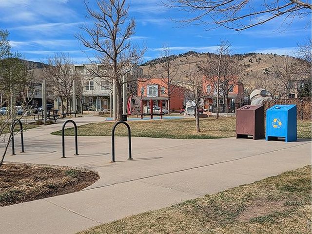 4710 Holiday Dr 101, Boulder, CO 80304