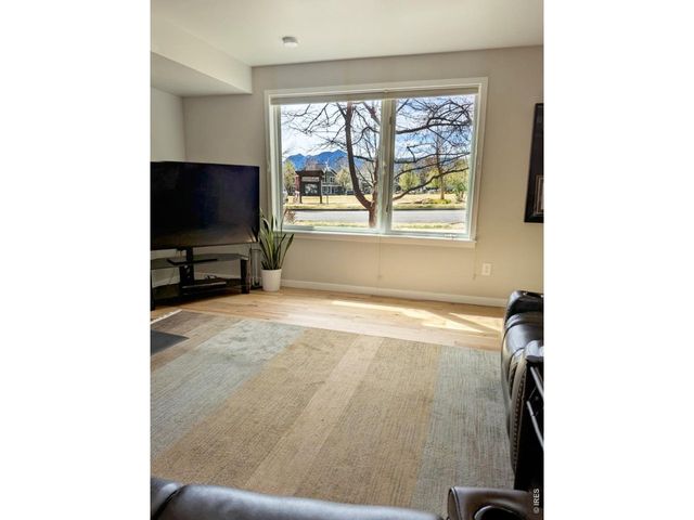 4710 Holiday Dr 101, Boulder, CO 80304